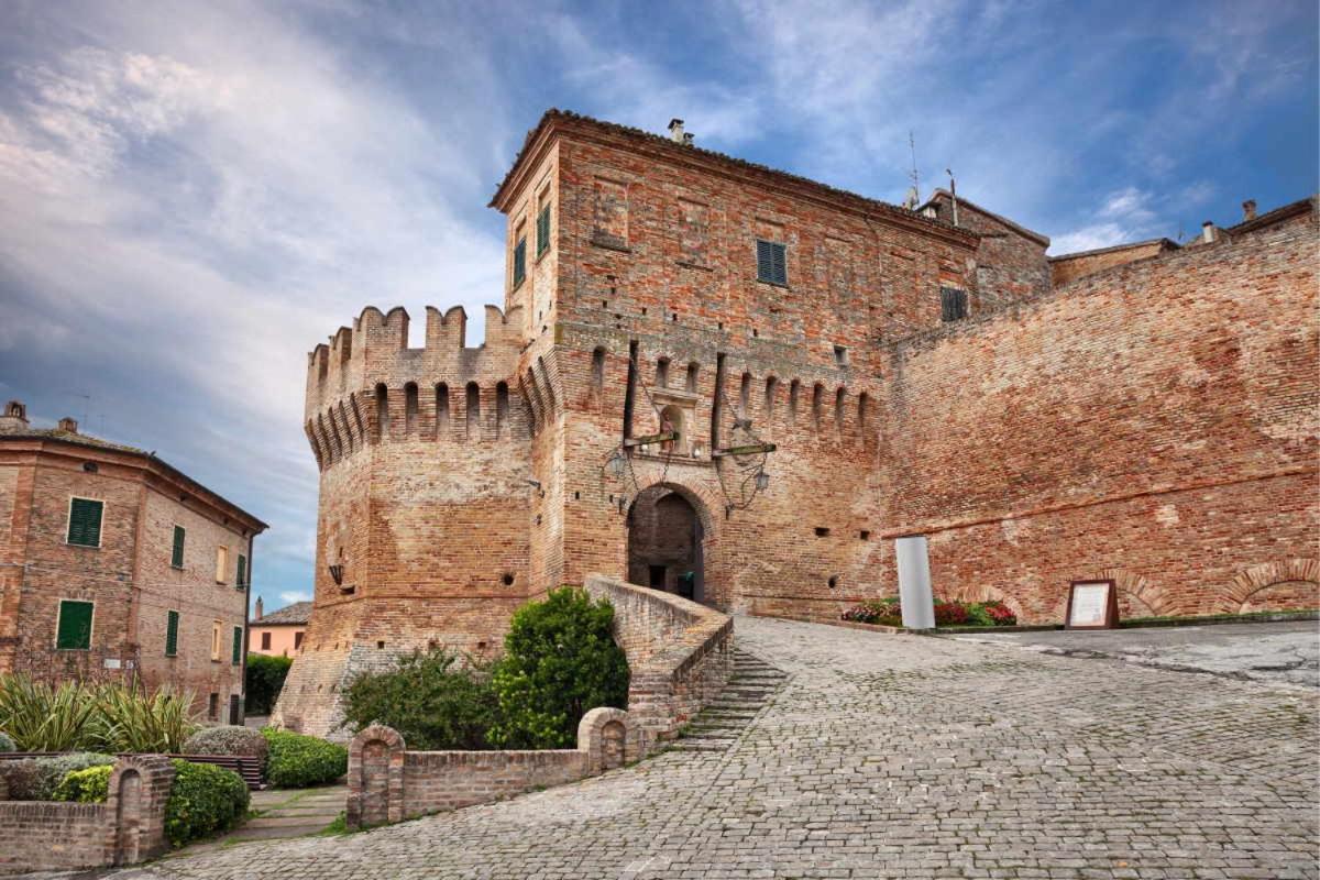 Appartamento Le Rondini Corinaldo Esterno foto